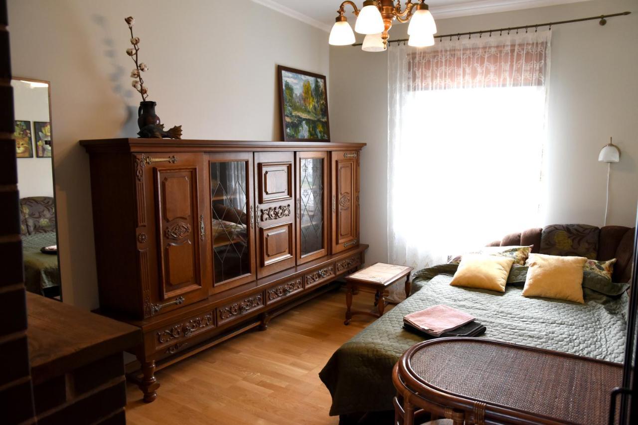 Garden House Apartment Daugavpils Ngoại thất bức ảnh