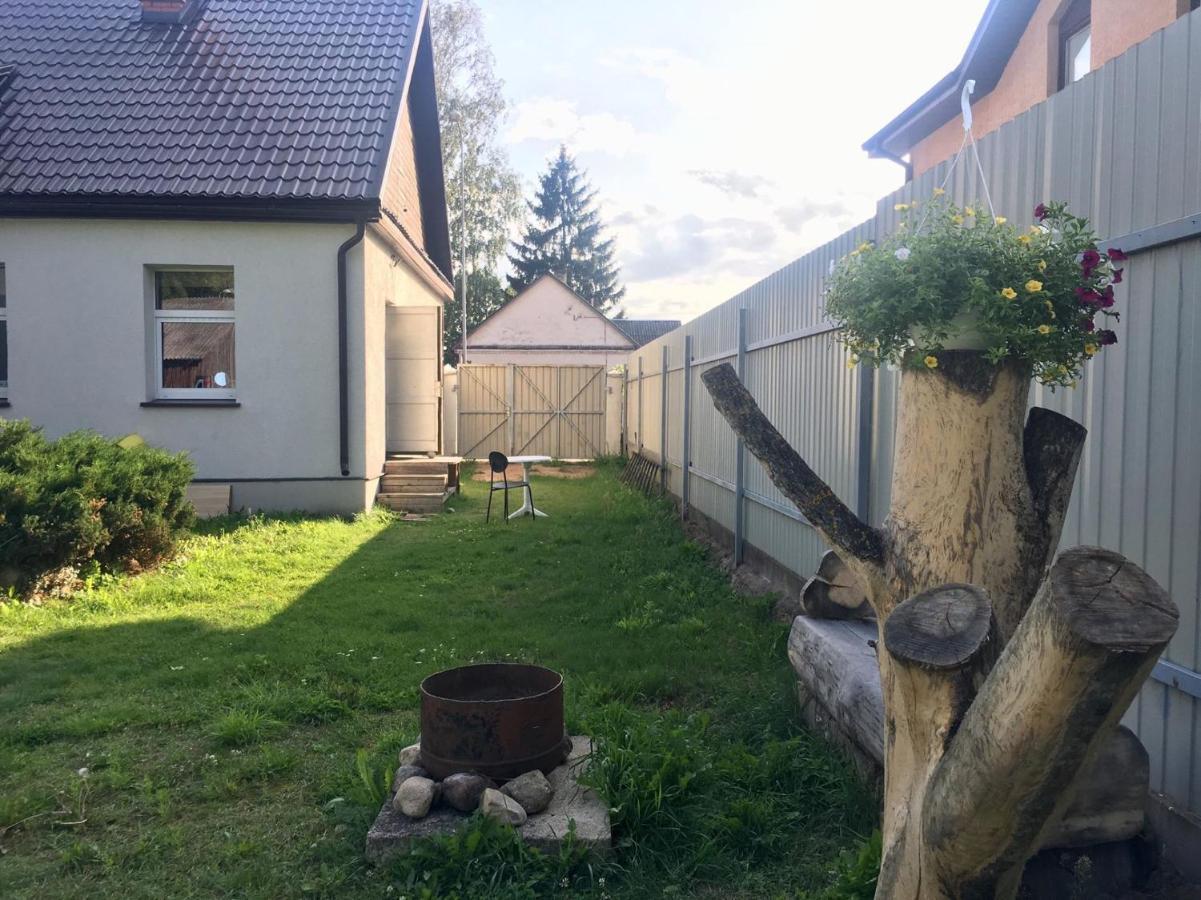 Garden House Apartment Daugavpils Ngoại thất bức ảnh